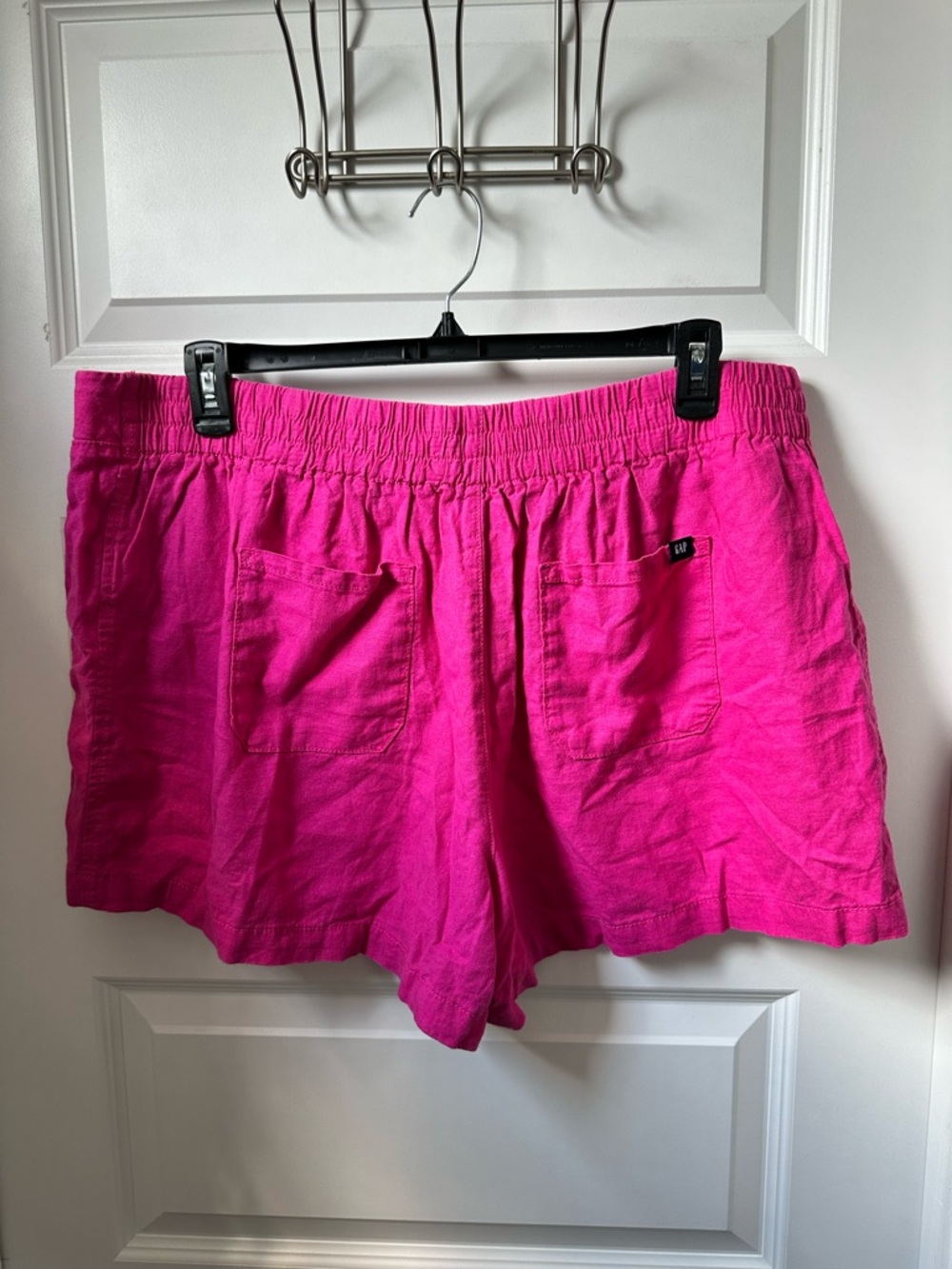 GAP Women's Bright Pink High-Waist Elastic Shorts